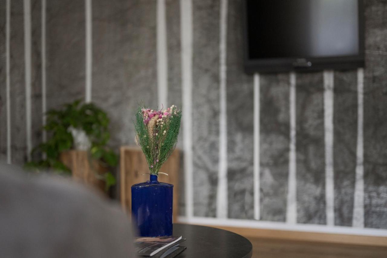 Mair Appartements In เชนนา ภายนอก รูปภาพ